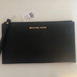 Michael Kors Wallet Zip Clutch